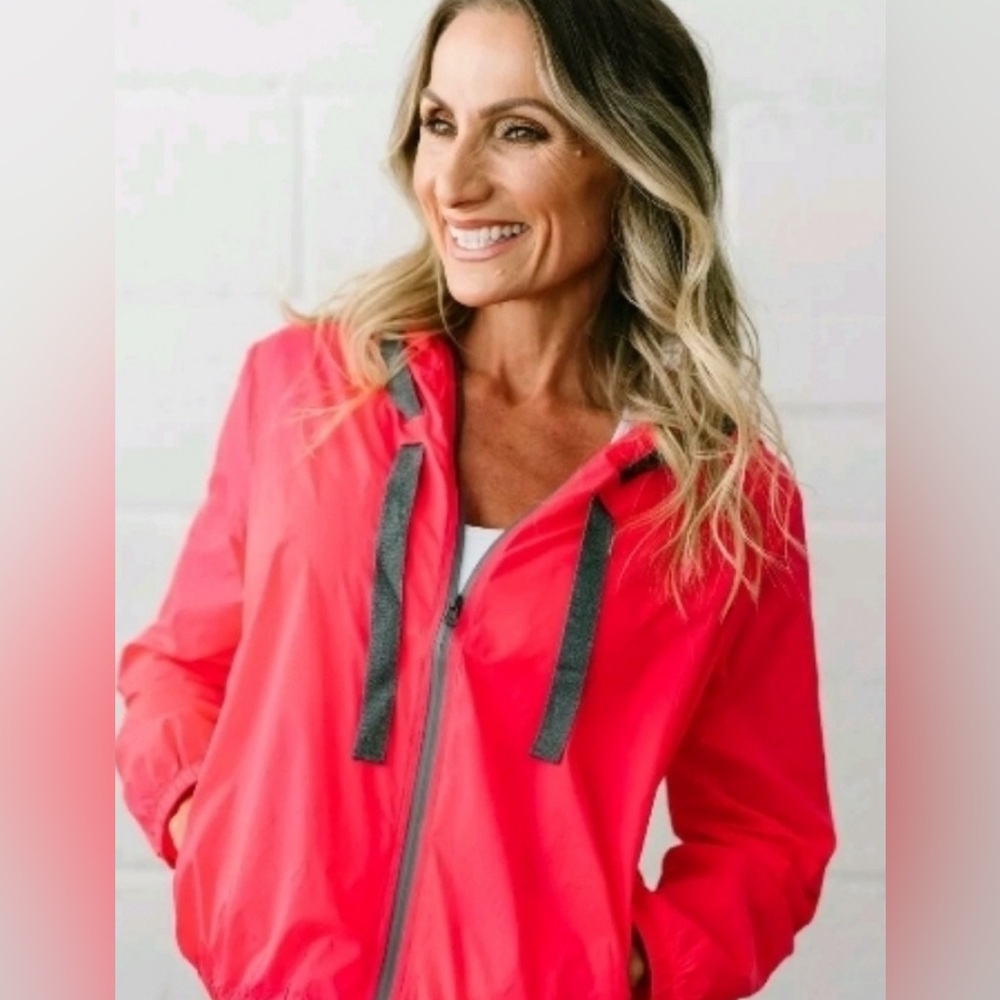 NWT ZYIA pink hoodie drawstring light windbreaker Size L